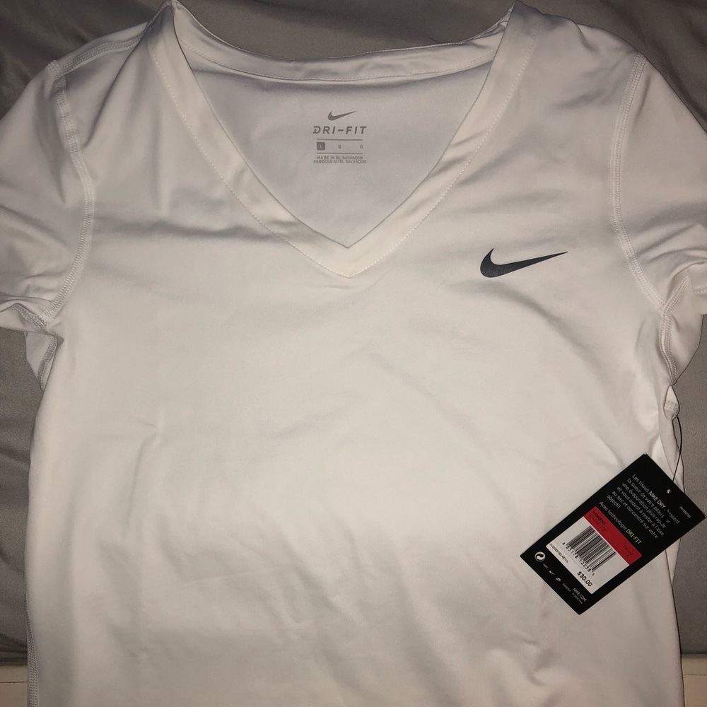 NEW Nike T-Shirt!